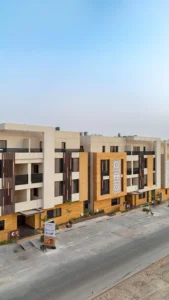 واجهة مشروع عراقة 11 السكني بتصميم عصري شرق الرياض
